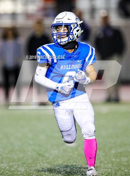 Thumbnail 1 in Burbank vs. Crescenta Valley photogallery.