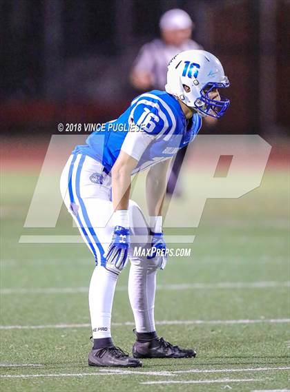 Thumbnail 3 in Burbank vs. Crescenta Valley photogallery.