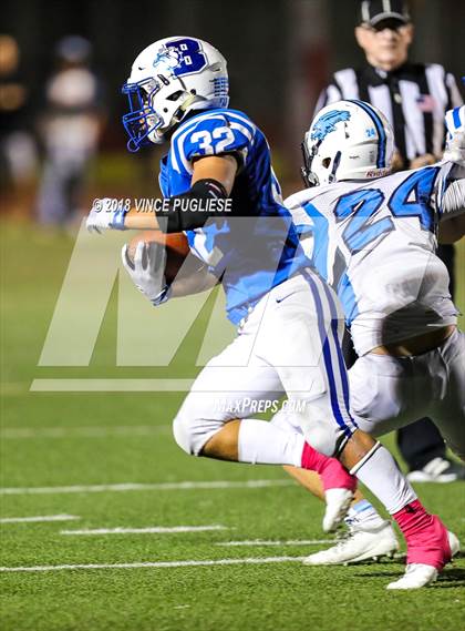 Thumbnail 3 in Burbank vs. Crescenta Valley photogallery.