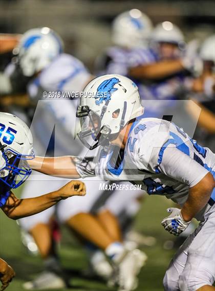 Thumbnail 1 in Burbank vs. Crescenta Valley photogallery.