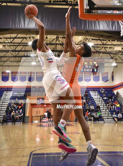 Thumbnail 1 in Bishop Gorman vs. Sheldon (Tarkanian Classic) photogallery.