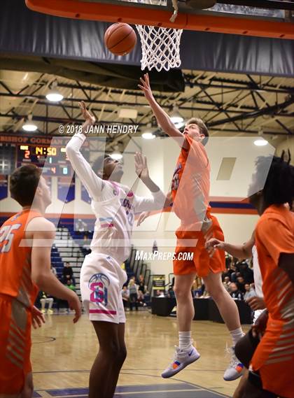 Thumbnail 3 in Bishop Gorman vs. Sheldon (Tarkanian Classic) photogallery.