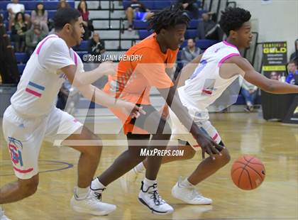 Thumbnail 2 in Bishop Gorman vs. Sheldon (Tarkanian Classic) photogallery.