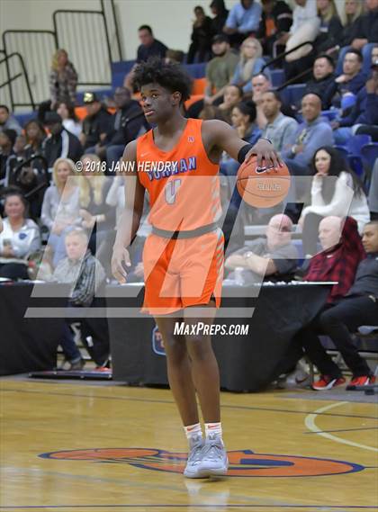 Thumbnail 2 in Bishop Gorman vs. Sheldon (Tarkanian Classic) photogallery.