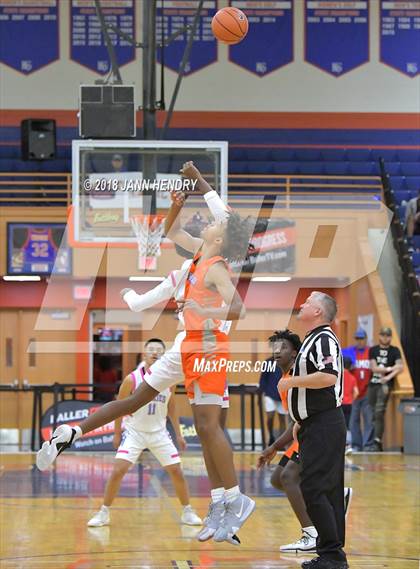 Thumbnail 2 in Bishop Gorman vs. Sheldon (Tarkanian Classic) photogallery.