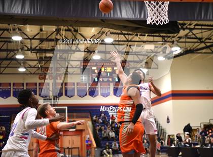Thumbnail 2 in Bishop Gorman vs. Sheldon (Tarkanian Classic) photogallery.