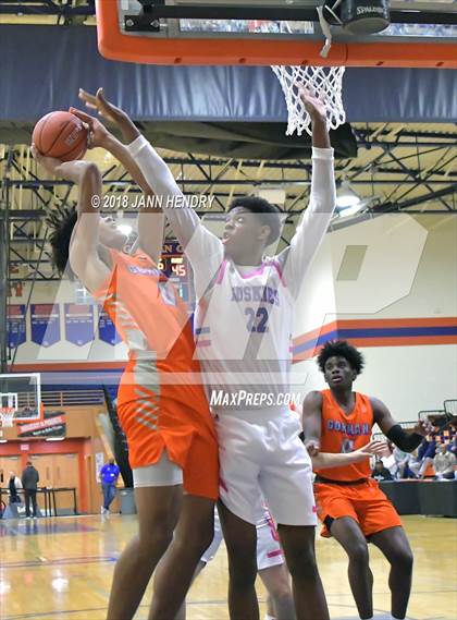 Thumbnail 2 in Bishop Gorman vs. Sheldon (Tarkanian Classic) photogallery.