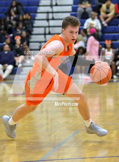 Thumbnail 2 in Bishop Gorman vs. Sheldon (Tarkanian Classic) photogallery.
