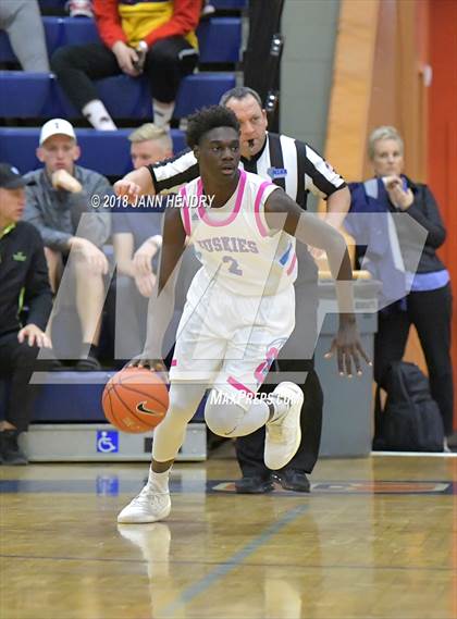Thumbnail 2 in Bishop Gorman vs. Sheldon (Tarkanian Classic) photogallery.
