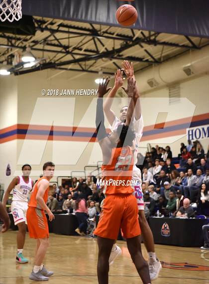 Thumbnail 3 in Bishop Gorman vs. Sheldon (Tarkanian Classic) photogallery.