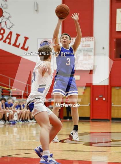 Thumbnail 2 in Highlands @ Covington Catholic photogallery.