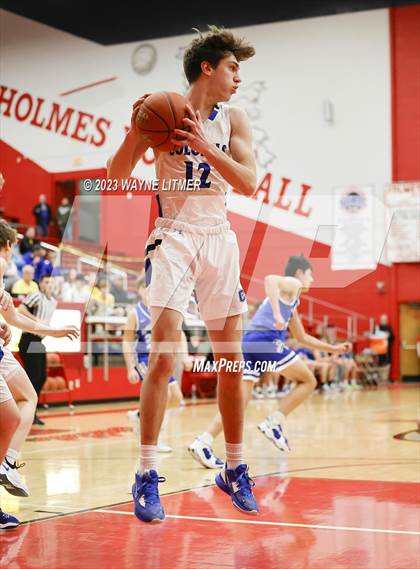 Thumbnail 3 in Highlands @ Covington Catholic photogallery.