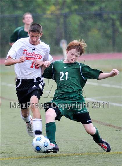 Thumbnail 2 in Pinckney vs Groves (Detroit Country Day Tournament) photogallery.