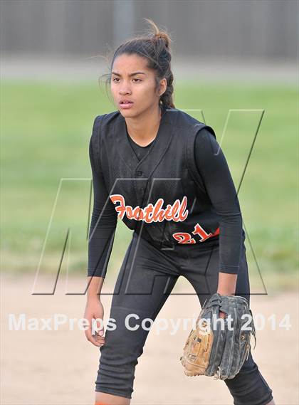 Thumbnail 2 in Placer @ Foothill photogallery.
