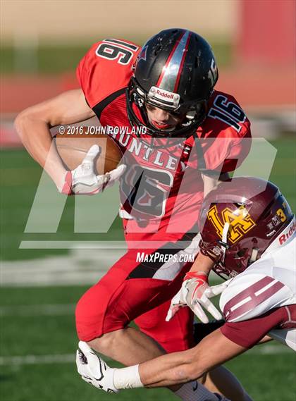 Thumbnail 2 in Loyola Academy vs. Huntley (IHSA Class 8A Quarterfinal) photogallery.