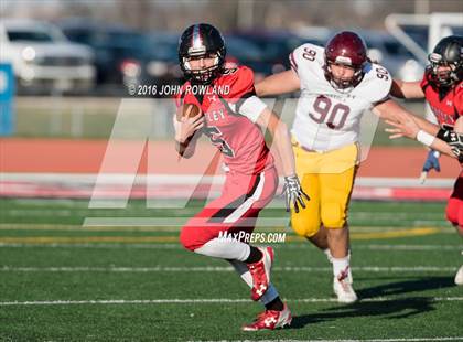 Thumbnail 1 in Loyola Academy vs. Huntley (IHSA Class 8A Quarterfinal) photogallery.