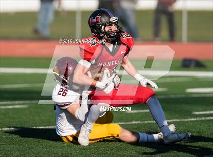 Thumbnail 2 in Loyola Academy vs. Huntley (IHSA Class 8A Quarterfinal) photogallery.