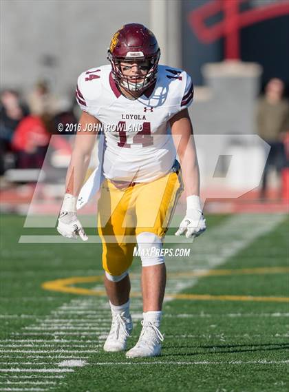 Thumbnail 3 in Loyola Academy vs. Huntley (IHSA Class 8A Quarterfinal) photogallery.
