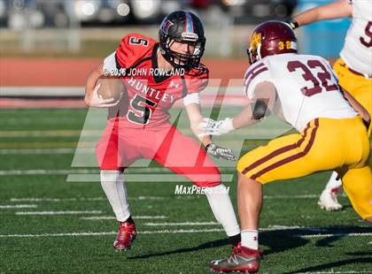 Thumbnail 1 in Loyola Academy vs. Huntley (IHSA Class 8A Quarterfinal) photogallery.