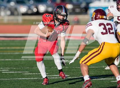 Thumbnail 3 in Loyola Academy vs. Huntley (IHSA Class 8A Quarterfinal) photogallery.