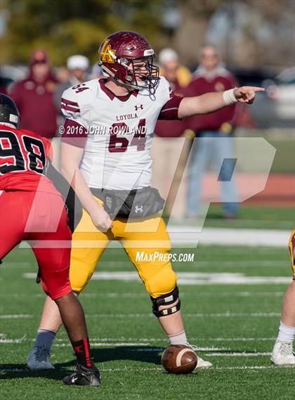 Thumbnail 2 in Loyola Academy vs. Huntley (IHSA Class 8A Quarterfinal) photogallery.
