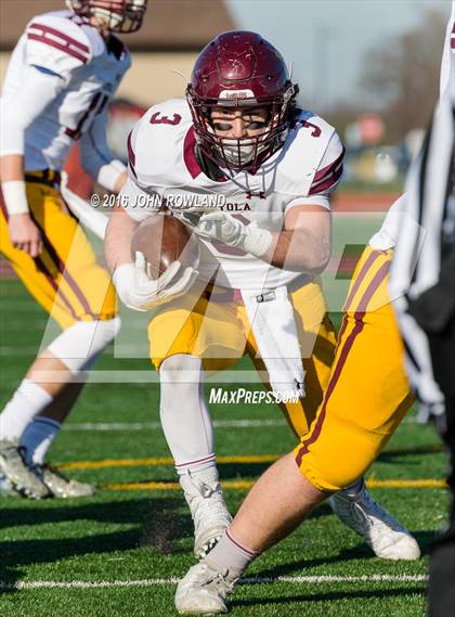 Thumbnail 2 in Loyola Academy vs. Huntley (IHSA Class 8A Quarterfinal) photogallery.