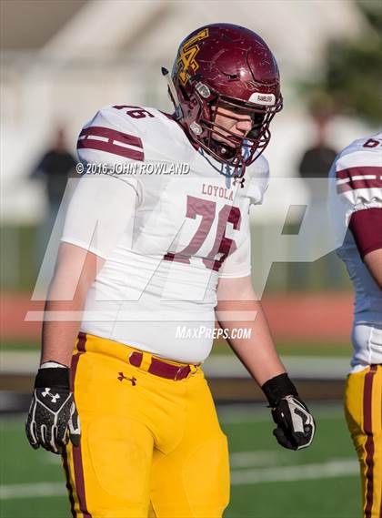 Thumbnail 2 in Loyola Academy vs. Huntley (IHSA Class 8A Quarterfinal) photogallery.