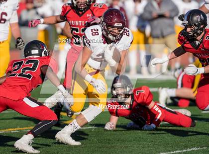 Thumbnail 1 in Loyola Academy vs. Huntley (IHSA Class 8A Quarterfinal) photogallery.