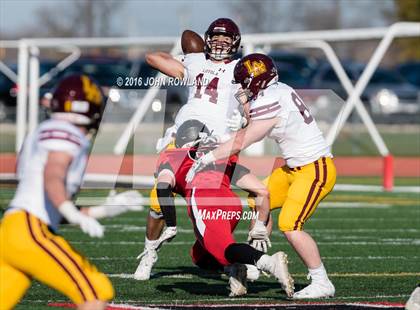 Thumbnail 3 in Loyola Academy vs. Huntley (IHSA Class 8A Quarterfinal) photogallery.