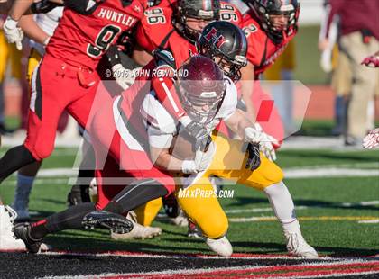 Thumbnail 3 in Loyola Academy vs. Huntley (IHSA Class 8A Quarterfinal) photogallery.