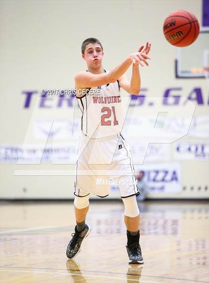 Thumbnail 3 in Addison vs. Bolivar-Richburg photogallery.