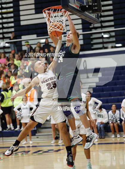 Thumbnail 1 in Pine View @ Ridgeline photogallery.