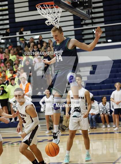 Thumbnail 1 in Pine View @ Ridgeline photogallery.