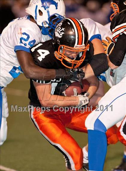 Thumbnail 1 in Pioneer vs. Los Gatos (CIF CCS D2 Final) photogallery.