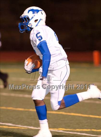 Thumbnail 3 in Pioneer vs. Los Gatos (CIF CCS D2 Final) photogallery.