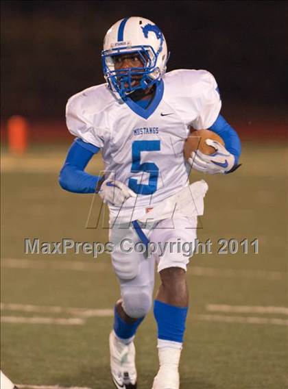 Thumbnail 1 in Pioneer vs. Los Gatos (CIF CCS D2 Final) photogallery.