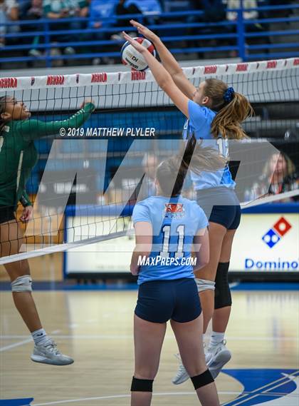 Thumbnail 1 in Foard vs. Ayden - Grifton (NCHSAA 2A Final) photogallery.