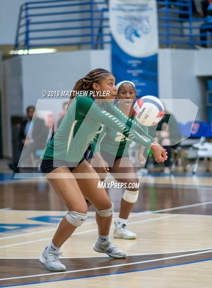 Thumbnail 2 in Foard vs. Ayden - Grifton (NCHSAA 2A Final) photogallery.