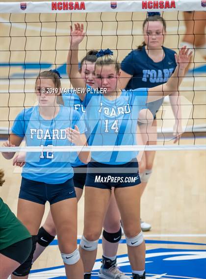 Thumbnail 3 in Foard vs. Ayden - Grifton (NCHSAA 2A Final) photogallery.
