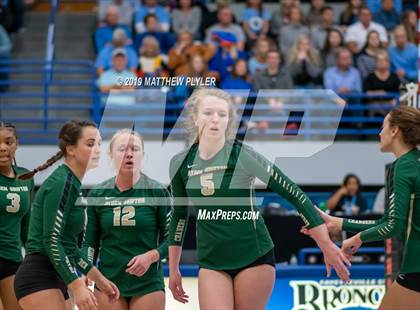 Thumbnail 3 in Foard vs. Ayden - Grifton (NCHSAA 2A Final) photogallery.