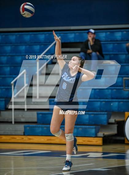 Thumbnail 3 in Foard vs. Ayden - Grifton (NCHSAA 2A Final) photogallery.