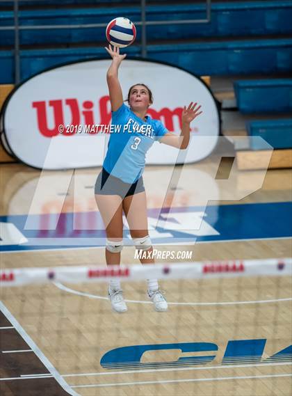 Thumbnail 3 in Foard vs. Ayden - Grifton (NCHSAA 2A Final) photogallery.