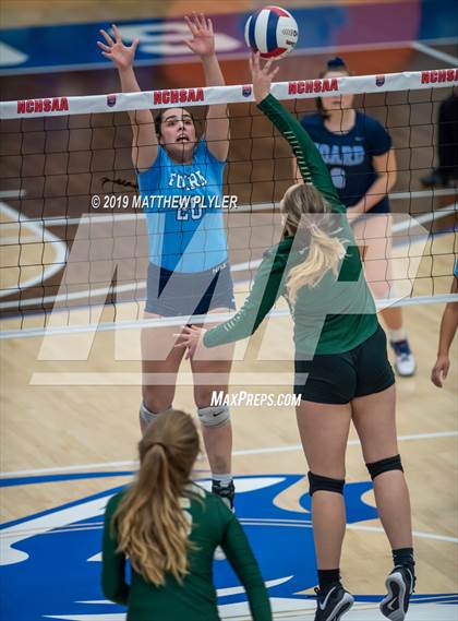 Thumbnail 2 in Foard vs. Ayden - Grifton (NCHSAA 2A Final) photogallery.