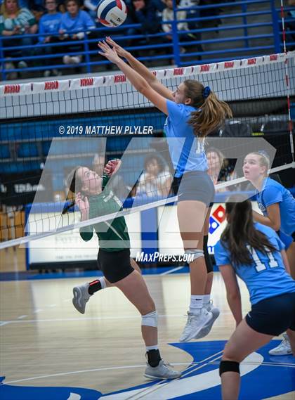 Thumbnail 1 in Foard vs. Ayden - Grifton (NCHSAA 2A Final) photogallery.