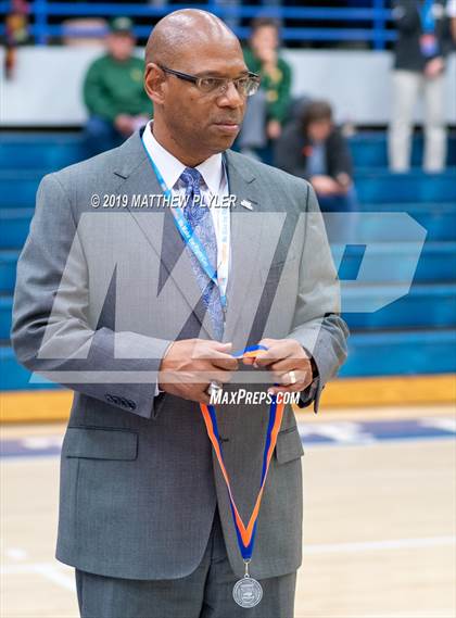 Thumbnail 3 in Foard vs. Ayden - Grifton (NCHSAA 2A Final) photogallery.
