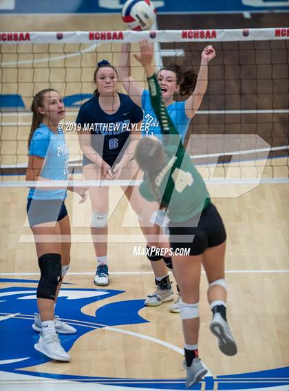 Thumbnail 2 in Foard vs. Ayden - Grifton (NCHSAA 2A Final) photogallery.