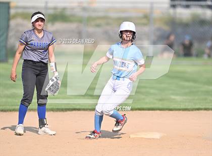 Thumbnail 2 in Joliet Catholic vs Crete-Monee (IHSA Class 3A Regional Semifinal) photogallery.