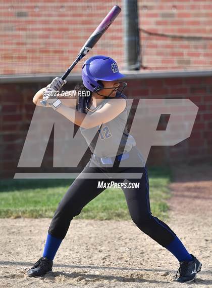 Thumbnail 1 in Joliet Catholic vs Crete-Monee (IHSA Class 3A Regional Semifinal) photogallery.