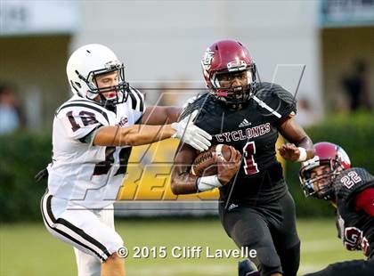 Thumbnail 3 in Porter Gaud vs Wando (Sertoma Classic) photogallery.