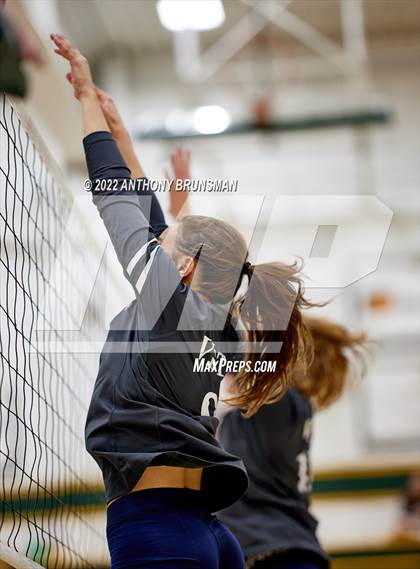 Thumbnail 2 in Vista del Lago @ Rio Americano photogallery.
